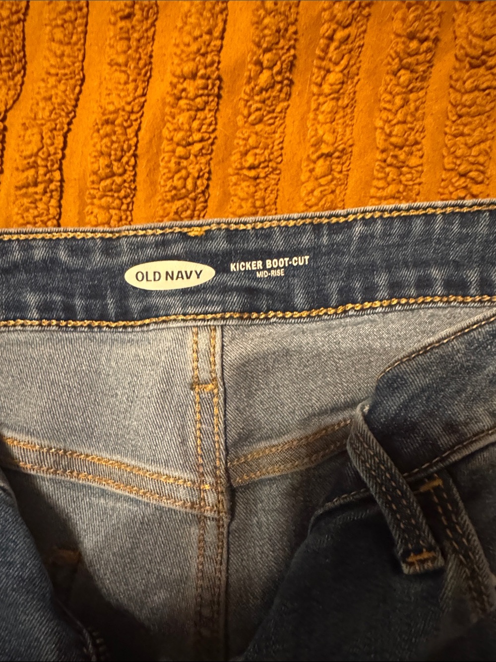 Old Navy Women’s Kicker Cut jeans